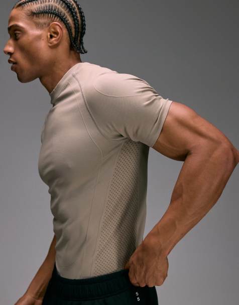 4505 seamless physique defining muscle fit compression base layer t-shirt in greige - view 1