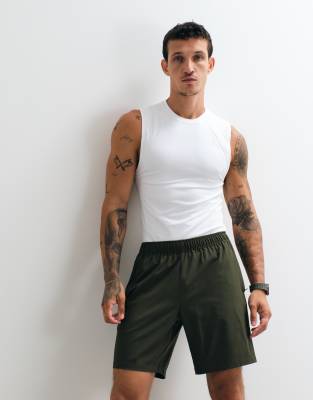 4505 Seamless Physique Defining Muscle Fit Compression Base Layer Tank In White
