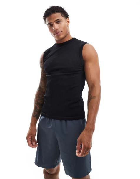 4505 Seamless rib muscle fit training tank in black - view 1