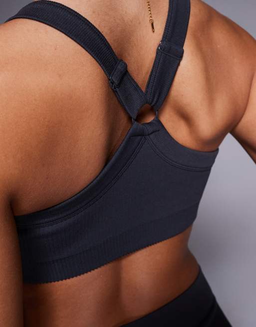 4505 seamless sculpting medium support sports bra with adjustable straps in flint gray, 3 of 4