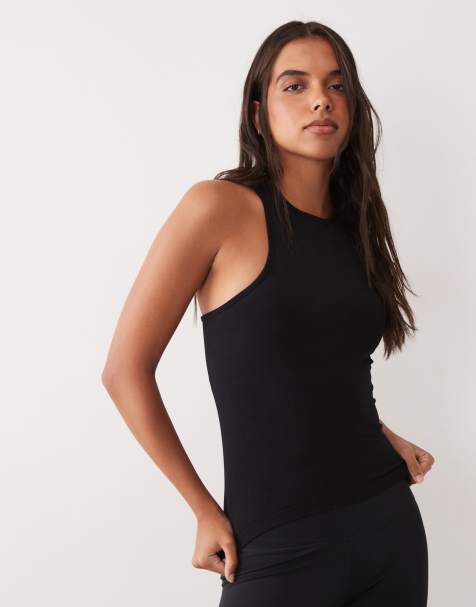 4505 seamless shine high neck racer back vest with inner bra in black - view 1