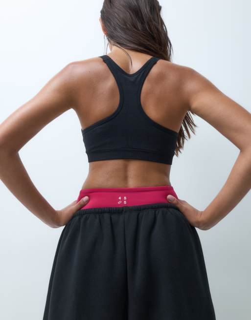 4505 seamless shine light support sports bra with removable padding in black, 4 of 5
