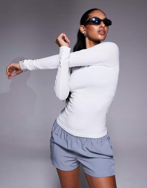 4505 seamless slim fit running long sleeve top in white - view 1