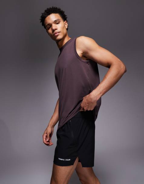 4505 - Short de running fendu 8 cm à séchage rapide avec poches zippées et imprimé graphique réfléchissant - Noir - view 1