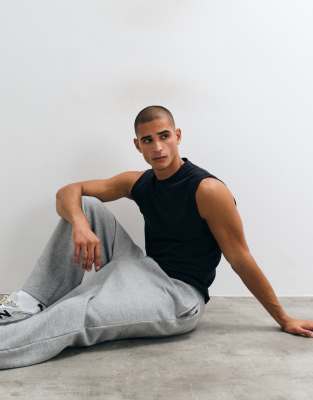 4505 Shrunken Muscle Fit Cotton Tank With Quick Dry Finish In Black