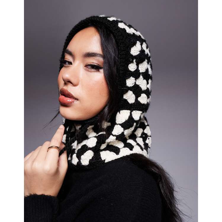 4505 Ski crochet knit balaclava in black and white | ASOS