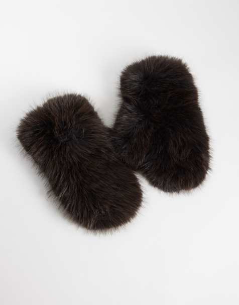 4505 Ski faux fur oversized mitted in chocolate - view 1