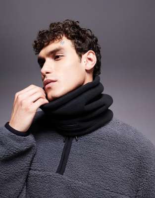 4505 Ski fleece snood in black φωτογραφία