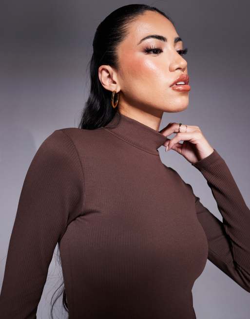 4505 Ski seamless thermal base layer body with high neck in caramel , 2 of 4