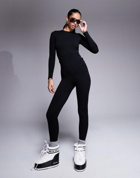 4505 Ski seamless thermal base layer legging in black - view 1