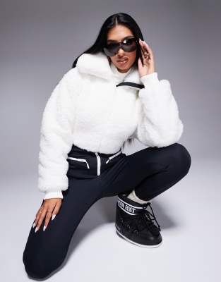 4505 Ski suit with faux fur panels and skinny leg in black and white-Multi φωτογραφία