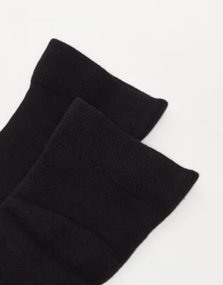 Asos 4505 Ski & Snow 4505 Ski Thermal Ski Socks In Black
