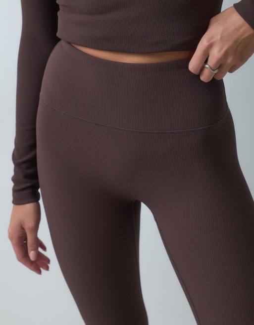 4505 Ski värmande ribbade leggings med fleecefoder som baslager i choklad, 4 av 5