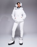 [ASOS] 4505 Ski water repellent insulated ski jacket in white 12 White