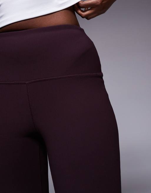 4505 - Smal geribbelde kick flare-yogalegging met hoge taille in paars, 3 van 5