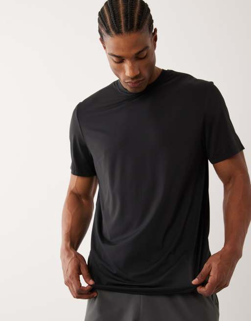 4505 - Sneldrogend hardloopshirt van nylon performance mesh met print op de achterkant in zwart , 3 van 5