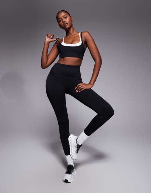 4505 soft touch double layer strappy sports bra with removable padding in black and white, 2 of 4