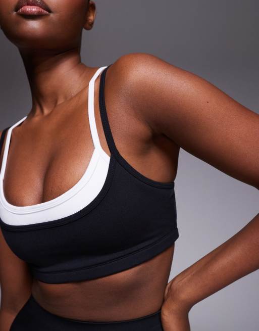 4505 soft touch double layer strappy sports bra with removable padding in black and white, 3 of 4
