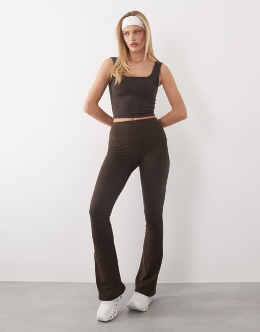 4505 soft touch slightly cropped active vest in dark chocolate, 2 of 4