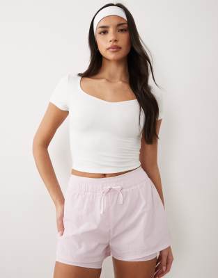 4505 Soft Touch Sweetheart Neck Cap Sleeve Top In White