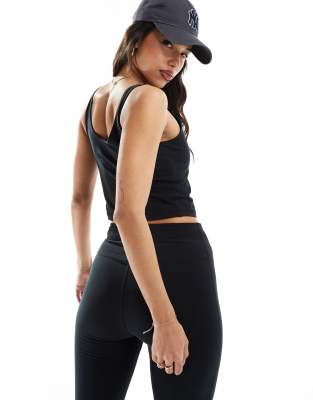 4505 Soft Touch Tank Top With Ruched Front And Inner Bra In Black