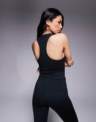4505 Soft Touch Tank Top With Shelf Bra And Removable Padding