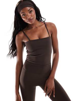 4505 soft touch vest with inner bra and adjustable straps in bitter chocolate-Brown φωτογραφία