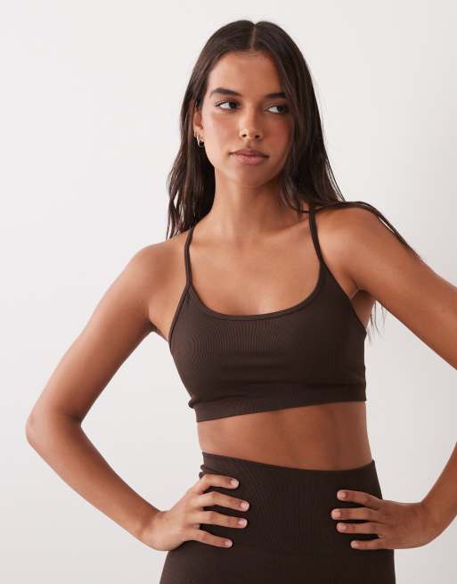 4505 – Småribbat, sömlöst träningsset med leggings med hög midja och sportbehå med urtagbar vaddering och mediumstöd, 3 av 3