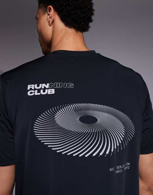 4505 - Sort løbe-T-shirt med print på ryggen i hurtigttørrende performance-mesh, 5 af 5