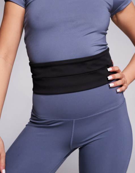 4505 - Sort løbebælte til taljen med skjult lomme bagpå - view 1