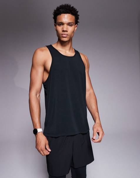 4505 - Sort tanktop med dyb rund hals og sænkede ærmegab i hurtigttørrende performance-jersey - view 1