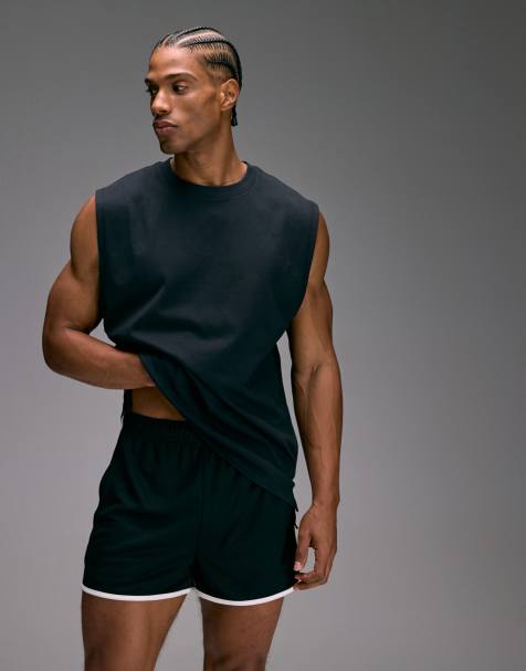 4505 - Sorte 3-tommers fitness-shorts i hurtigttørrende mesh med retro design - view 1