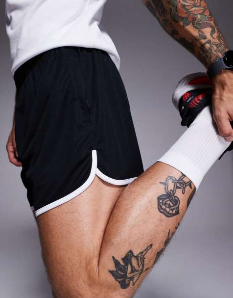 4505 - Sorte løbeshorts i mesh i retro-stil - view 1