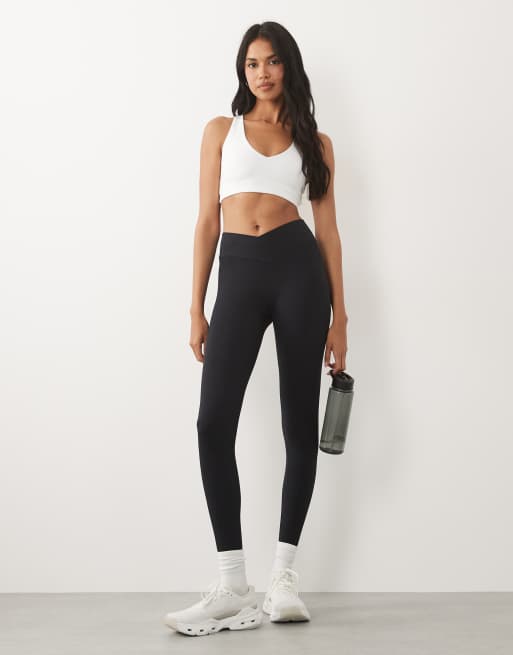 4505 - Soutien-gorge sport maintien modéré à dos nageur et décolleté en V - Blanc, 3 de 4