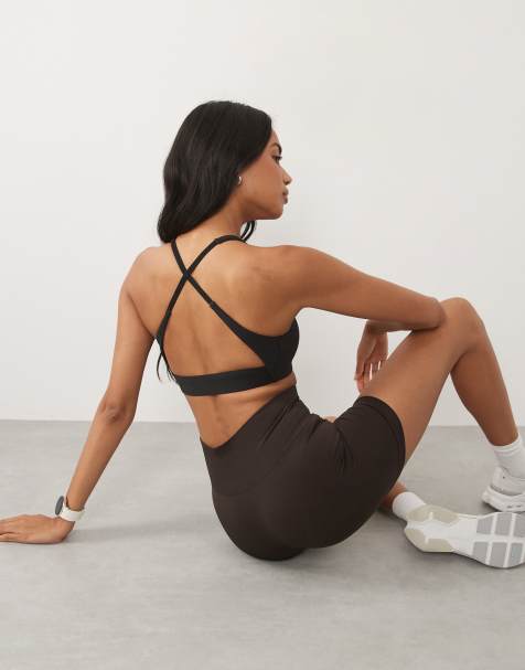 4505 - Soutien-gorge sport maintien modéré croisé dans le dos à micro-nervures - Noir - view 1