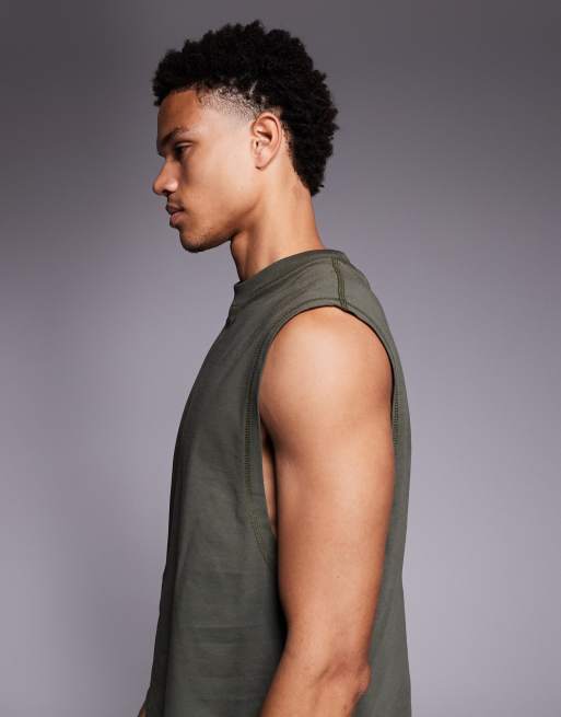 4505 – Sport-Tanktop aus schnell trocknender Baumwolle in Khaki mit Cropped-Passform, 4 von 5