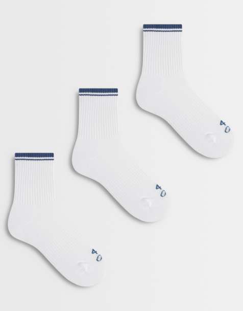 4505 stripe edge 3 pack sock with arch support in white with baltic blue stripes - view 1