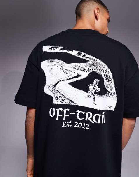 4505 – Svart t-shirt i kraftig bomull med snabbtorkande finish och tryck baktill - view 1