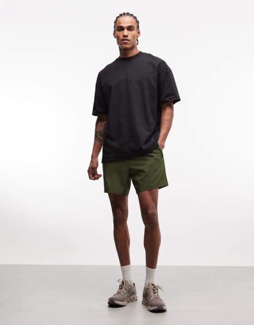 4505 - T-shirt oversize pesante in cotone nera con finitura quick dry e stampa sul retro, 5 di 5