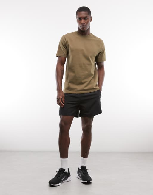 4505 - T-shirt regular fit in cotone pesante verde oliva con finitura quick dry, 2 di 5
