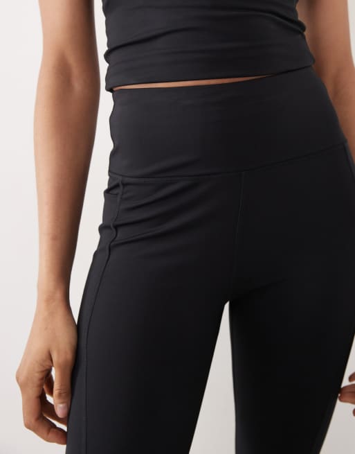 4505 Tall – Icon – Lauf-Leggings in Schwarz mit Handytasche und Taillenschnürung, 4 von 5
