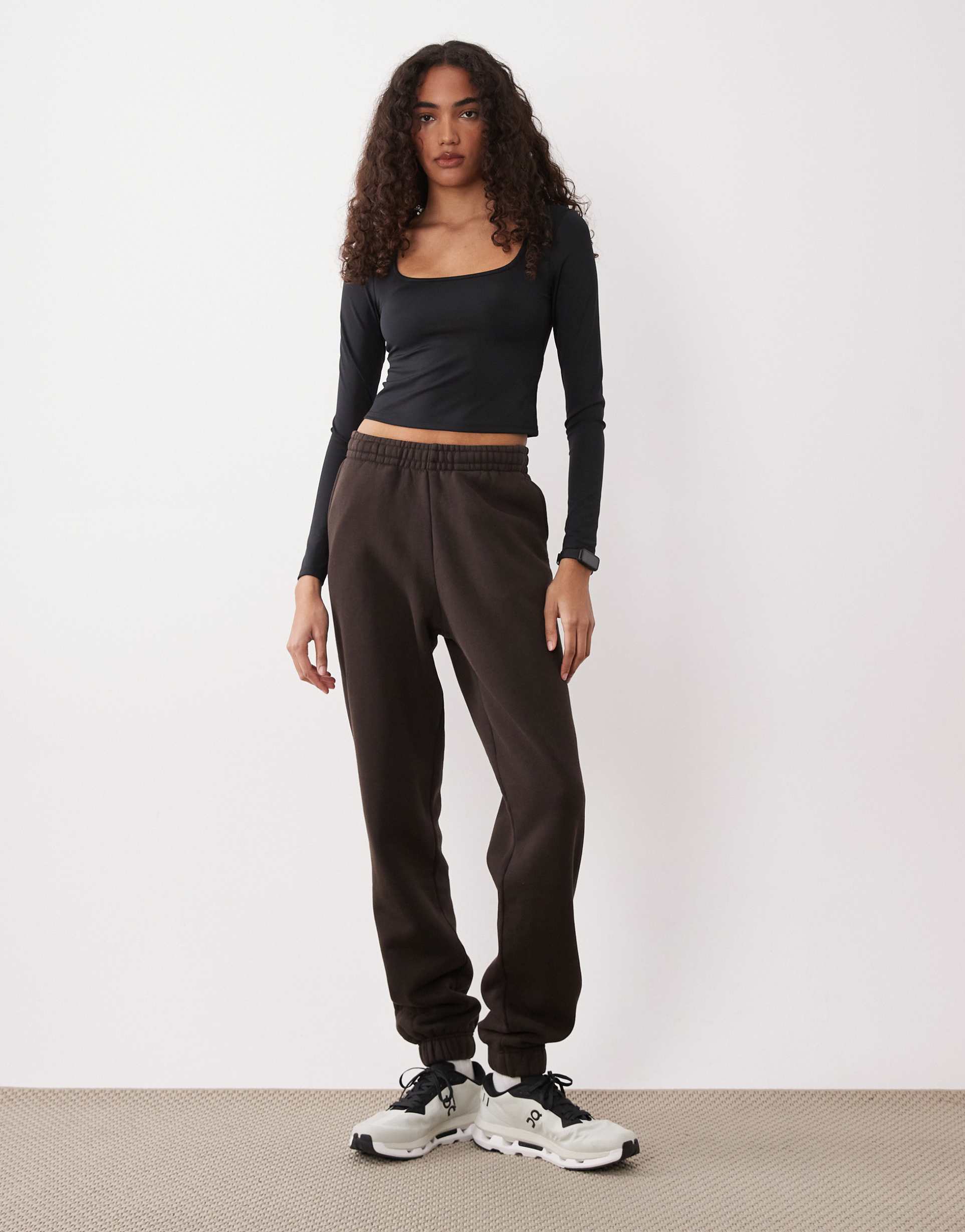 4505 tall icon rest day heavyweight 440gsm cotton cuffed sweatpants in washed chocolate