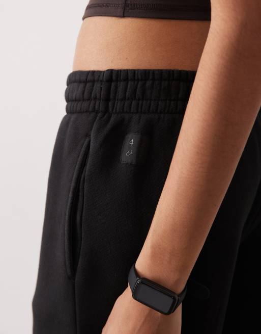 4505 Tall Icon Rest Day heavyweight 440gsm cotton wide leg jogger in washed black, 2 of 5