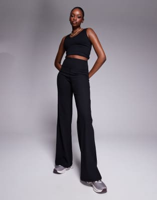 4505 Tall Icon soft touch wide leg dance pants in black