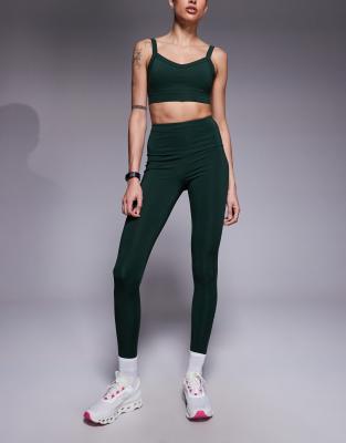 4505 Tall - Lauf-Leggings in Flechtengrün mit hohem Bund und Handytasche mit Reißverschluss