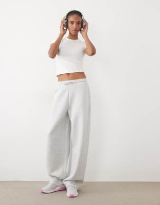 4505 Tall Rest Day Barrel Leg Sweatpants In Gray