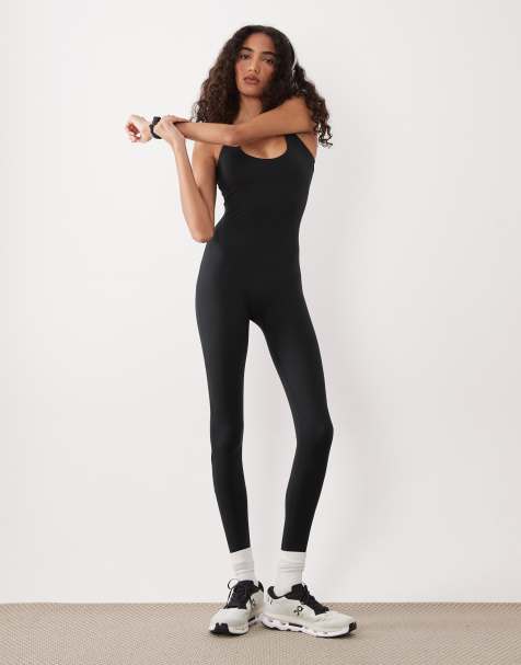 4505 Tall - Zachte unitard met bandjes en ingebouwde bh in zwart - view 1