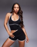 [ASOS] 4505 Tennis scoop neck singlet with inner bra and piping in black 8 Black