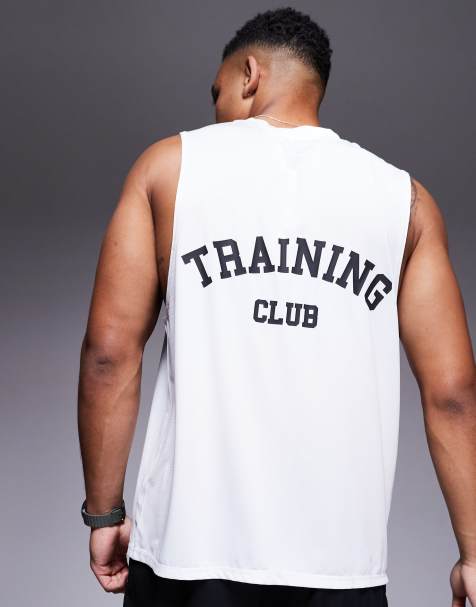 4505 – Training Club – Vitt linne i mesh med tryck baktill - view 1