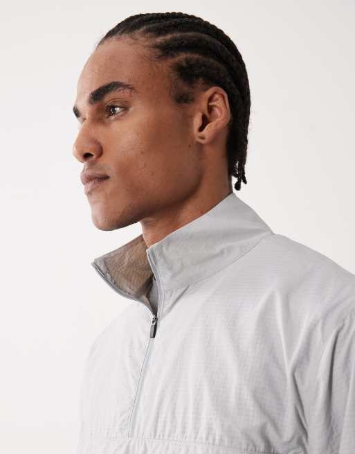 4505 ultra lightweight 1/4 zip running windbreaker with front pocket in vapor gray, 2 of 5